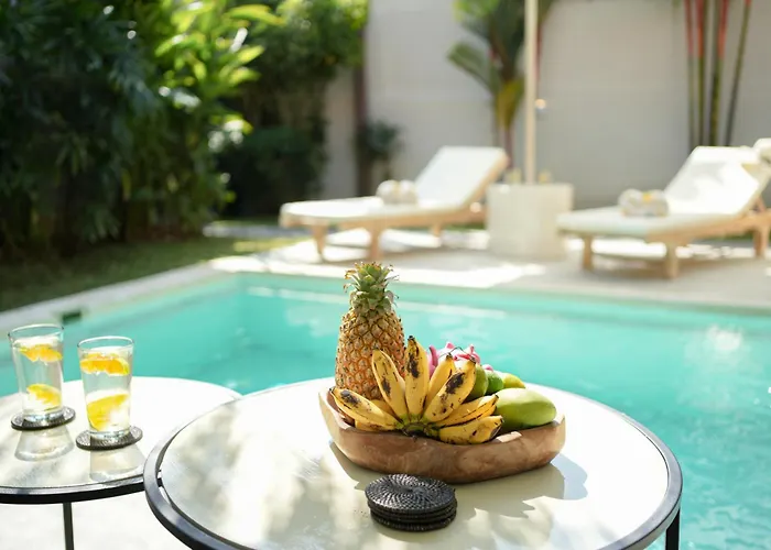 Piece Of Peace Private 3br With Large Pool And Garden Canggu (Bali)