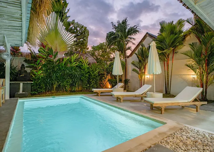Piece Of Peace Private 3br With Large Pool And Garden Villa *